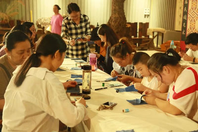 良庫(kù)活動(dòng) | 8.18 傳統(tǒng)手工布藝DIY，將扎染之美進(jìn)行到底